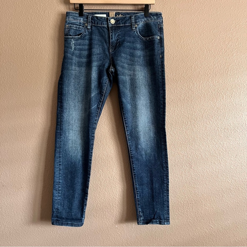 Kut from the Kloth Slightly Distressed Boyfriend Jeans Size 6